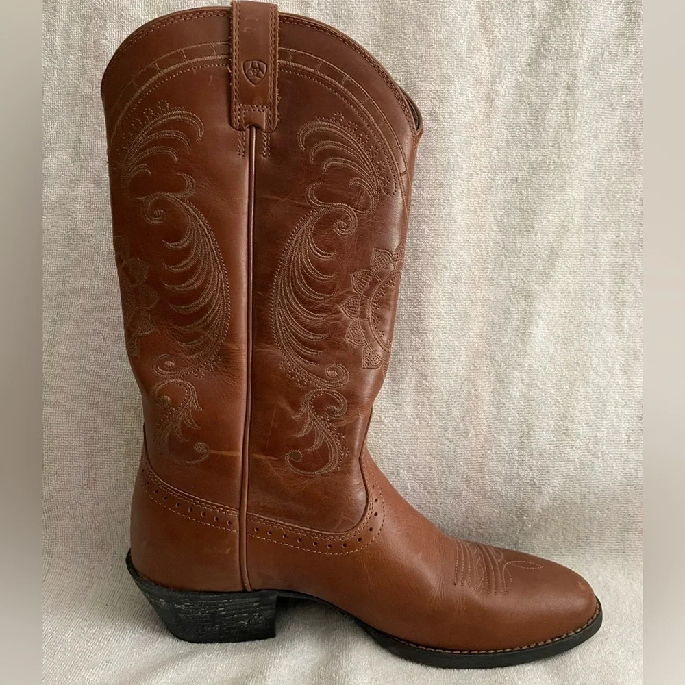 Women’s: Ariat Cowboy Boot (Size: 7.5 Medium Width) - Picture 8 of 8